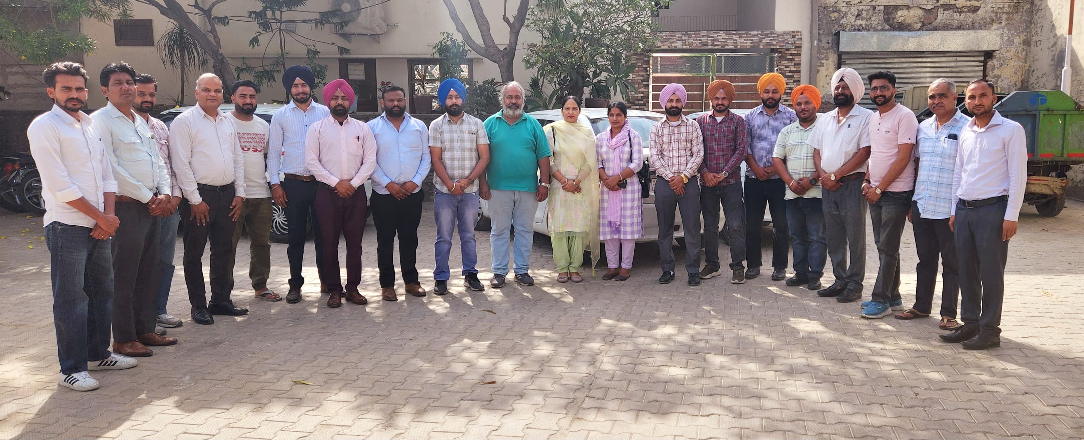 ਮੰਗਾਂ ਹੱਲ ਨਾ ਹੋਣ 'ਤੇ 4 ਮਈ ਨੂੰ ਸਿੱਖਿਆ ਮੰਤਰੀ ਦੇ ਪਿੰਡ ਕੱਢਿਆ ਜਾਵੇਗਾ 'ਚੇਤਾਵਨੀ ਮਾਰਚ'